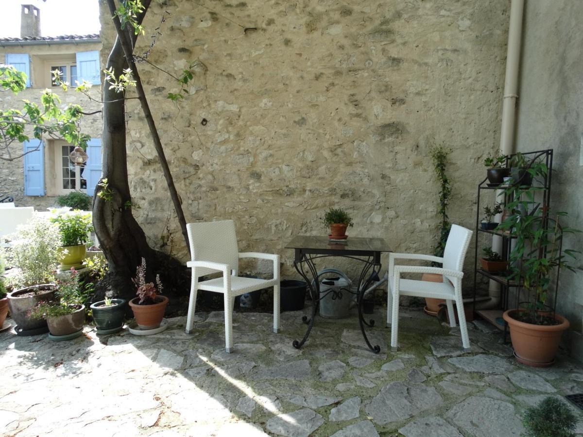 Le Clos Du Tilleul Saint-Michel-l'Observatoire ภายนอก รูปภาพ